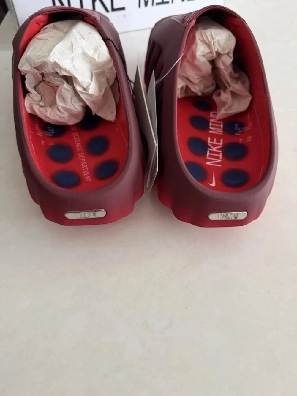 Nike Mind 001 (Red University)